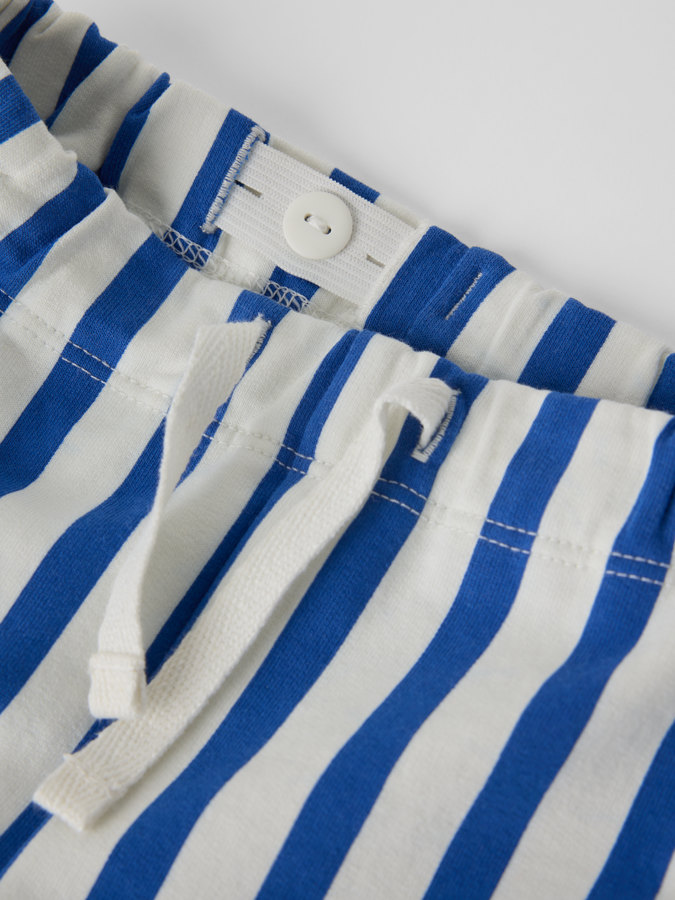 Collegeshortsit raidalliset Collegeshortsit raidalliset
