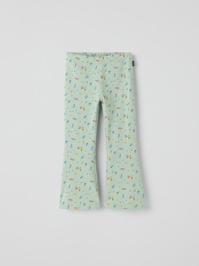PLAY leveälahkeiset leggingsit kukallinen PLAY leveälahkeiset leggingsit kukallinen